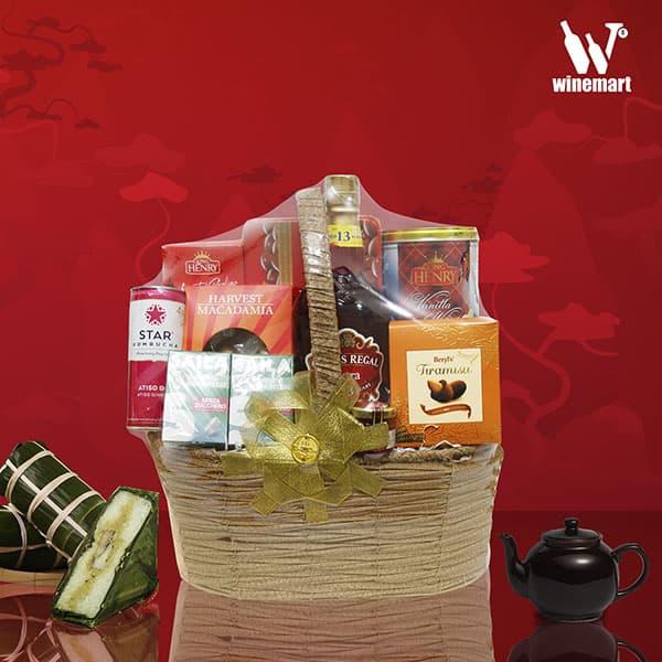 Giỏ quà tặng HP22368 Núi Non Oai Hùng